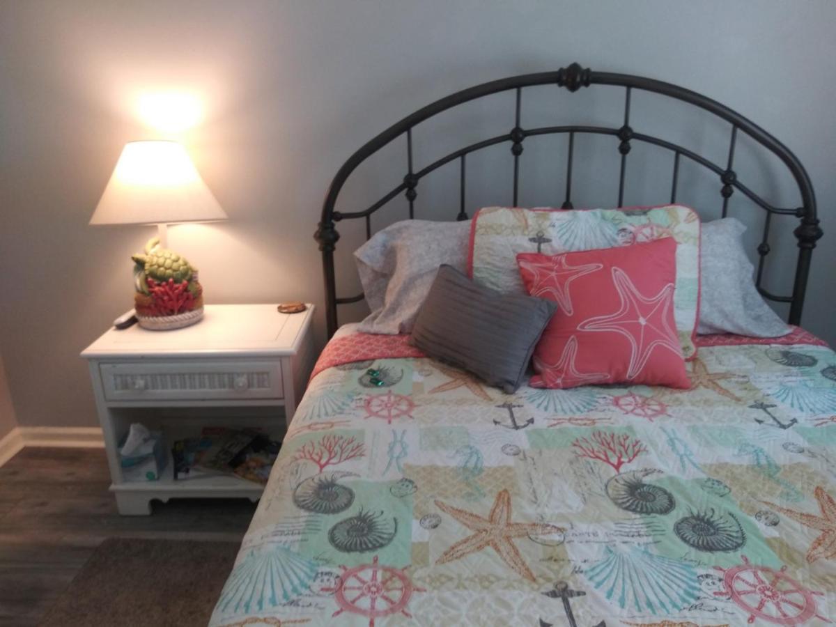 Relaxing Beach Suite เซนต์ปีเตอร์สเบิร์ก ภายนอก รูปภาพ